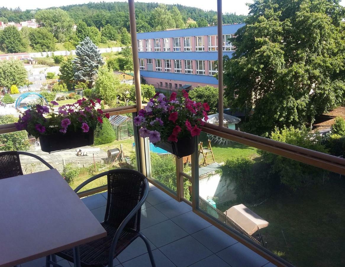 Kousek Do Přírody I Do Centra Apartamento Písek Exterior foto